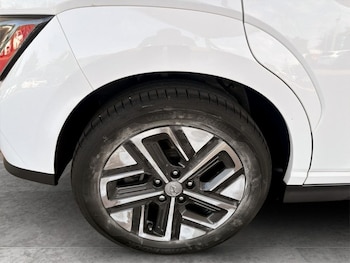 Used Hyundai KONA 2021 for sale - 79221443: Photo