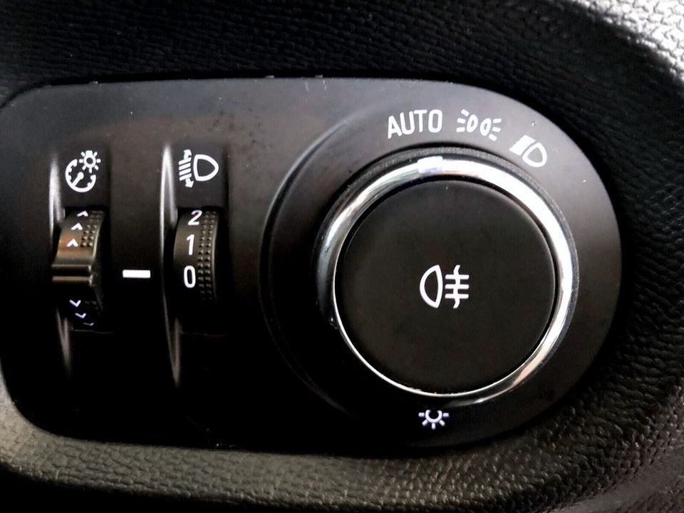 Used Vauxhall Corsa 2020 for sale - 77258176: Photo 11