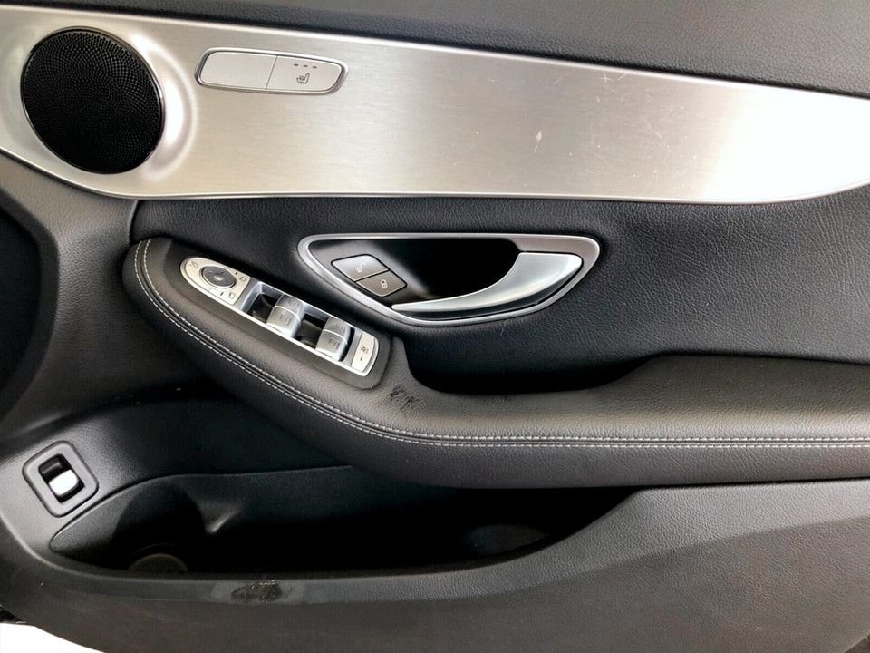 Used Mercedes-Benz C Class 2019 for sale - 77258312: Photo 11