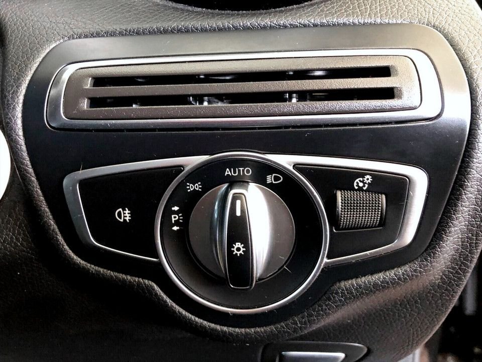 Used Mercedes-Benz C Class 2019 for sale - 77258312: Photo 12