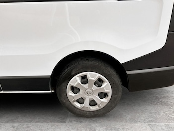 Used Renault Trafic 2023 for sale - 77608531: Photo