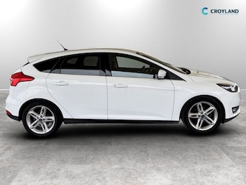 Used Ford Focus 2015 for sale - 78097120: Photo