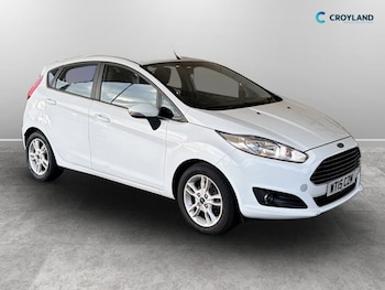 Used Ford Fiesta 2015 for sale - 79494180: Photo