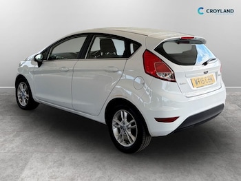 Used Ford Fiesta 2015 for sale - 79494180: Photo