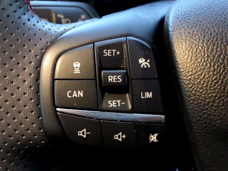 Used Ford Focus 2023 for sale - 77258307: Photo 11