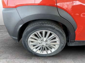 Used Hyundai KONA 2018 for sale - 78145093: Photo