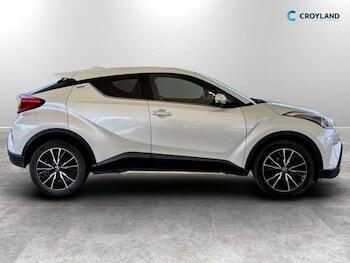 Used Toyota C-HR 2017 for sale - 78431288: Photo