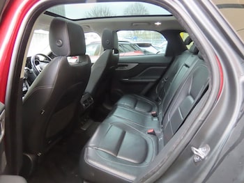 Used Jaguar F-Pace 2017 for sale - 77771004: Photo