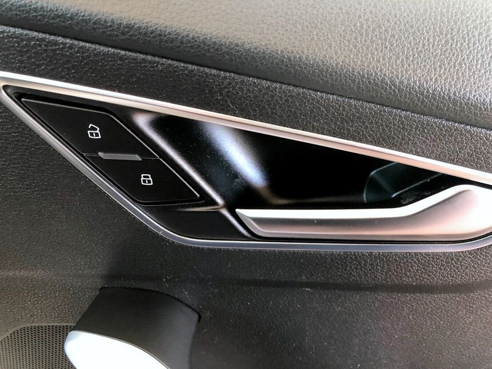 Used Audi Q2 2018 for sale - 77258335: Photo 11