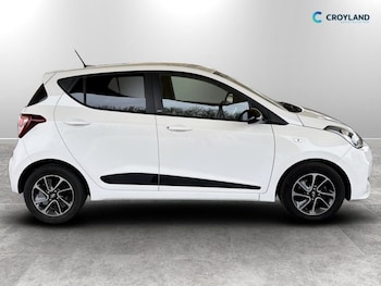 Used Hyundai i10 2018 for sale - 78056380: Photo