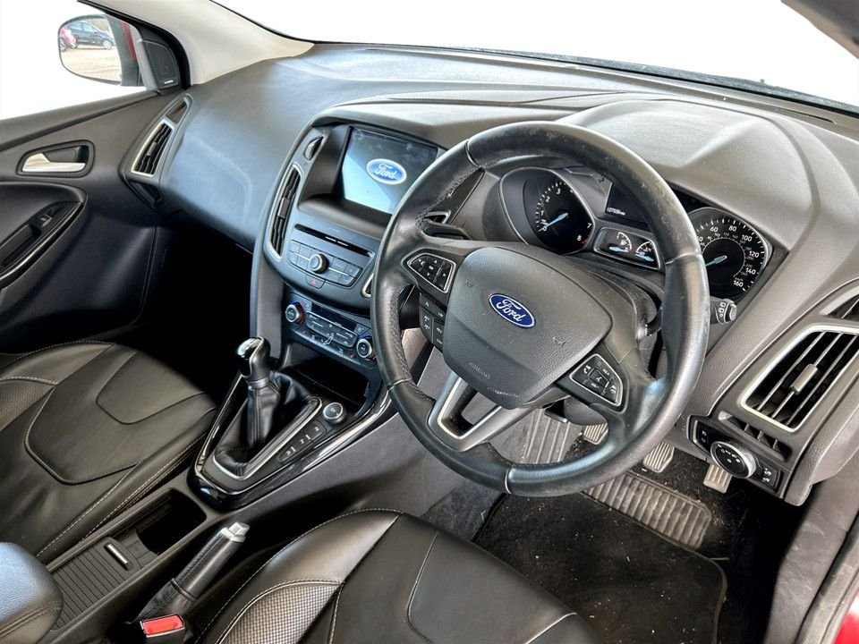 Used Ford Focus 2016 for sale - 77805906: Photo 5