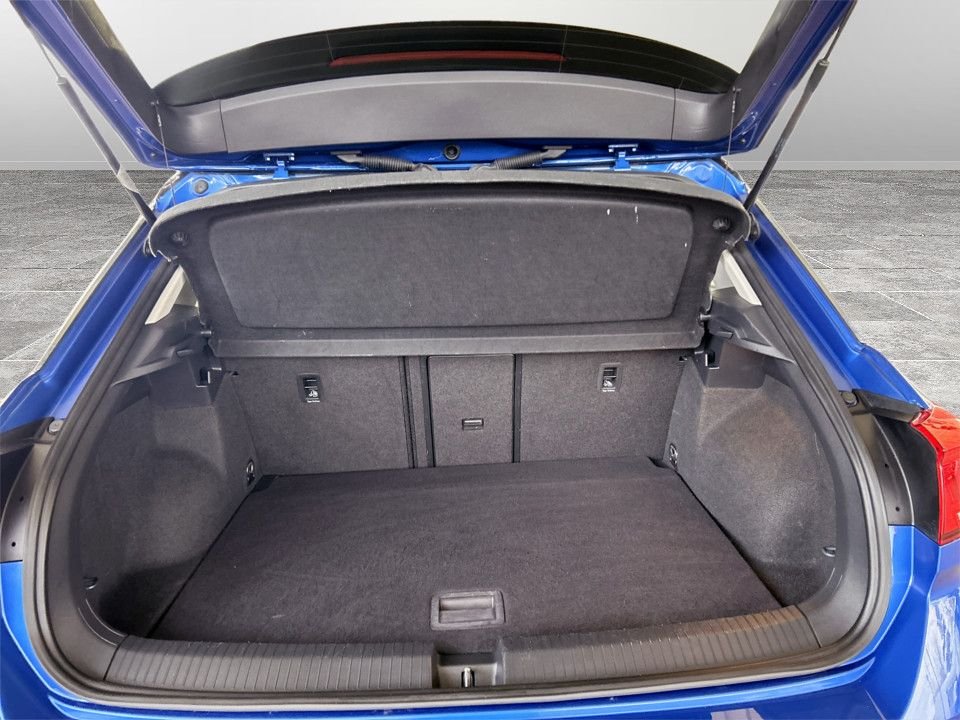 Used Volkswagen T-Roc 2019 for sale - 77655315: Photo 25