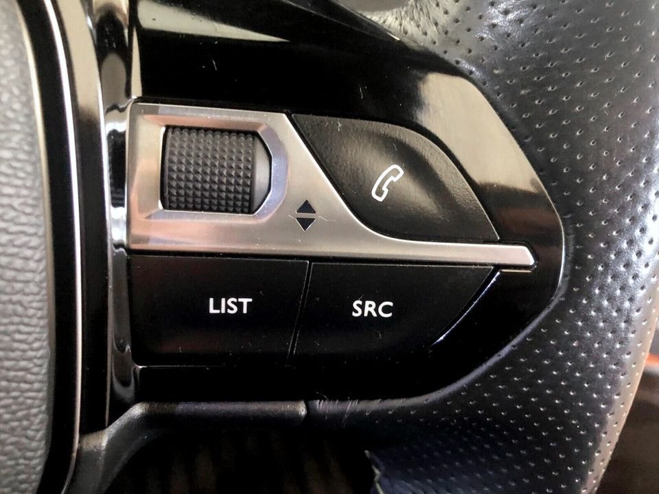 Used Peugeot 2008 2021 for sale - 77258336: Photo 16