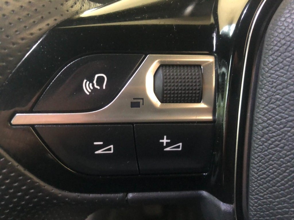 Used Peugeot 2008 2021 for sale - 77258336: Photo 24