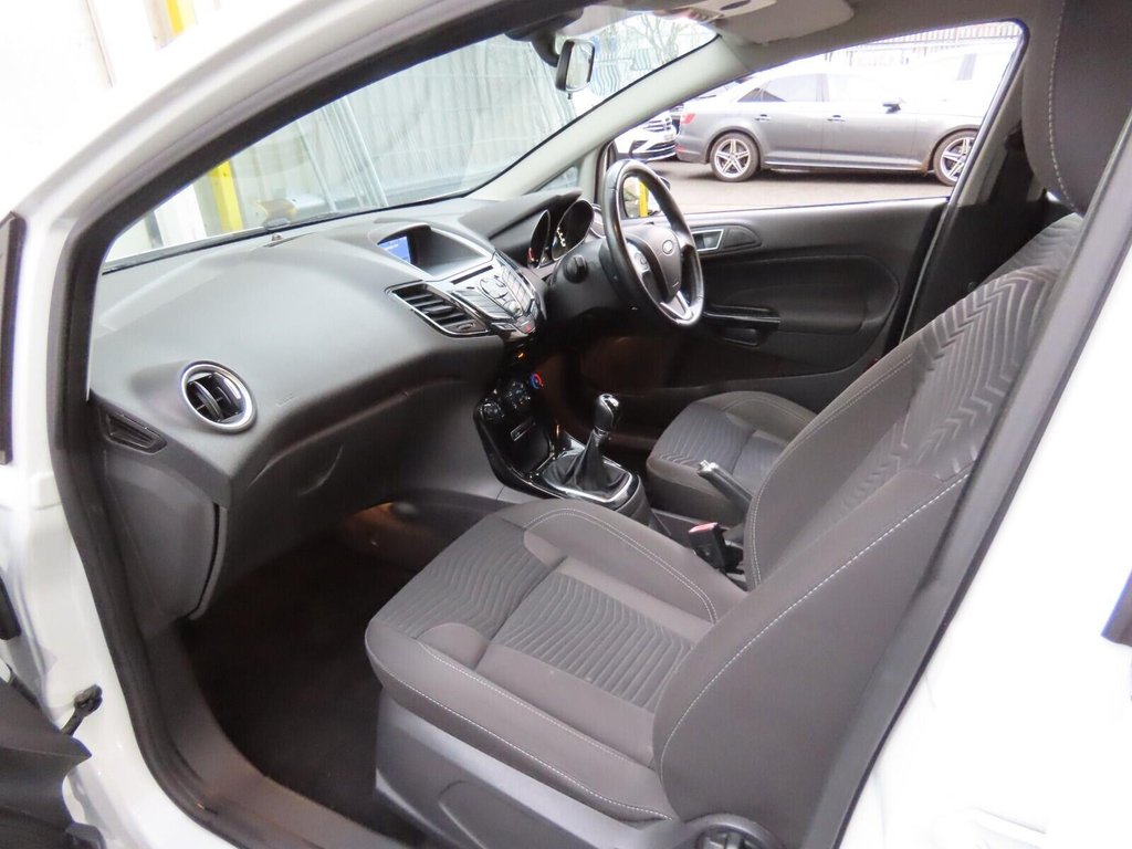 Used Ford Fiesta 2016 for sale - 77263030: Photo 3