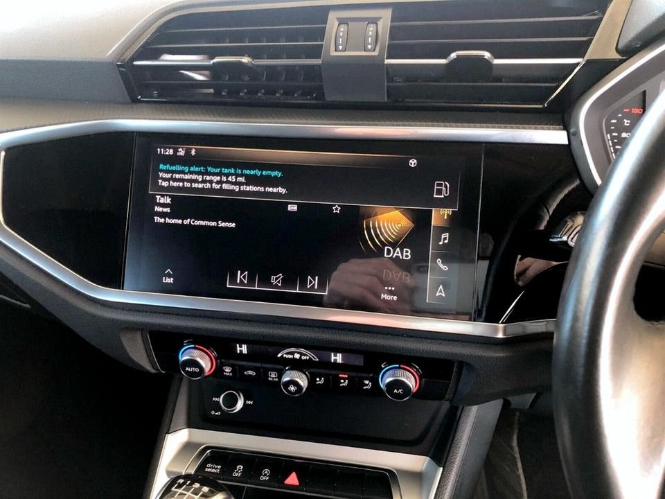 Used Audi Q3 2019 for sale - 77258329: Photo 15