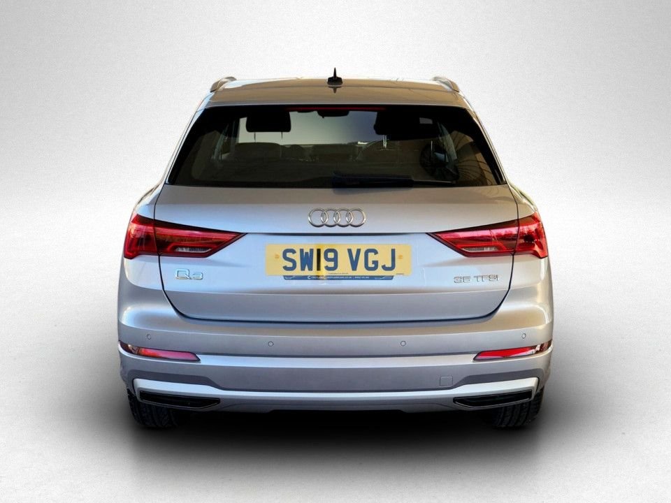 Used Audi Q3 2019 for sale - 77258329: Photo 4