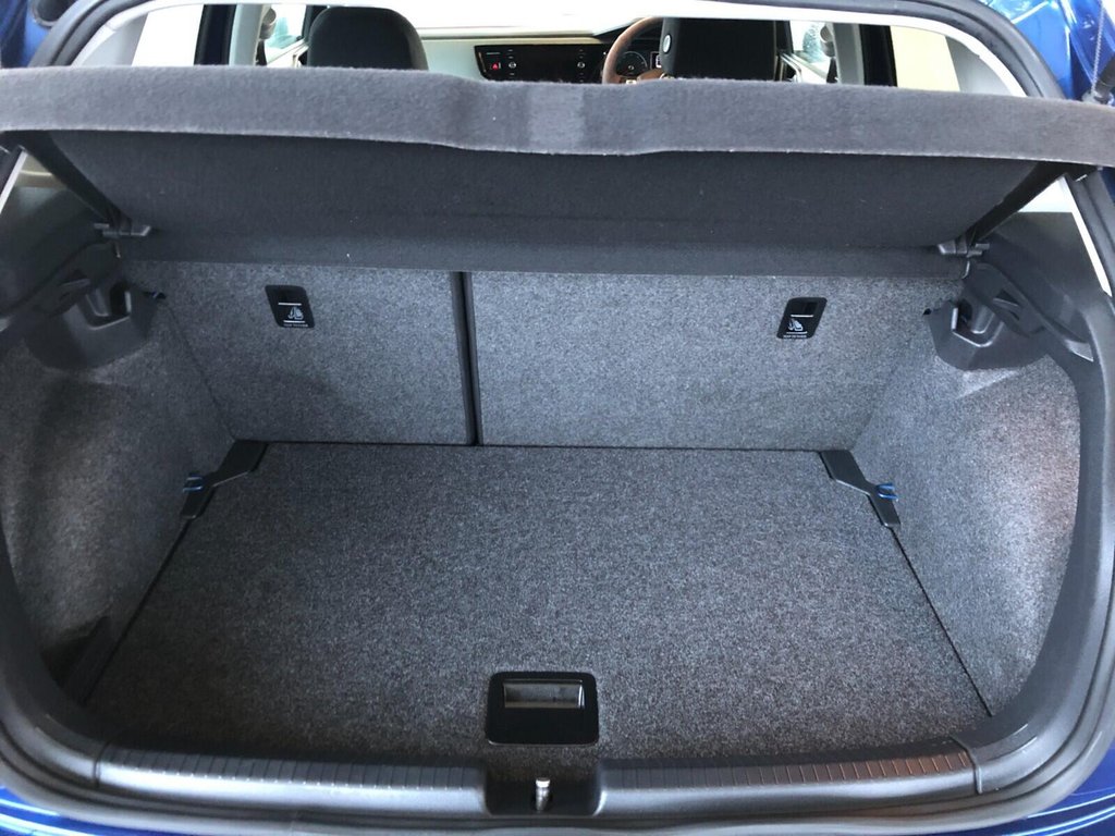 Used Volkswagen Polo 2021 for sale - 77258272: Photo 37