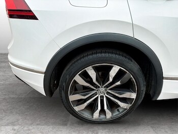 Used Volkswagen Tiguan 2016 for sale - 78401093: Photo