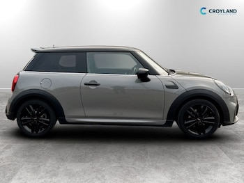 Used MINI Hatch 2021 for sale - 78299529: Photo