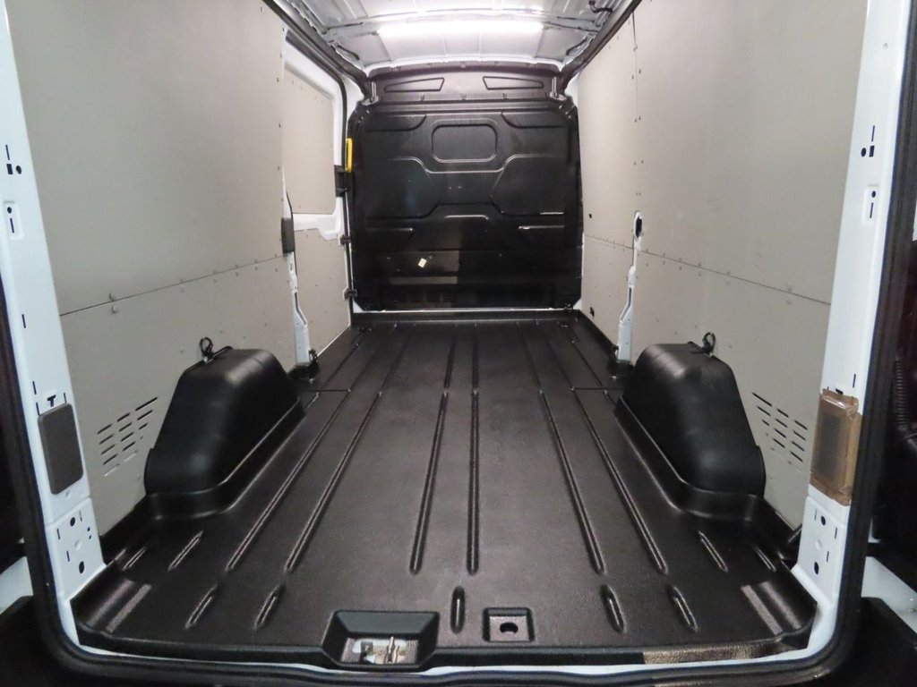 Used Ford Transit 2024 for sale - 78219257: Photo 26