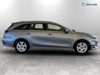 Used Kia Ceed 2023 for sale - 78349554: Photo