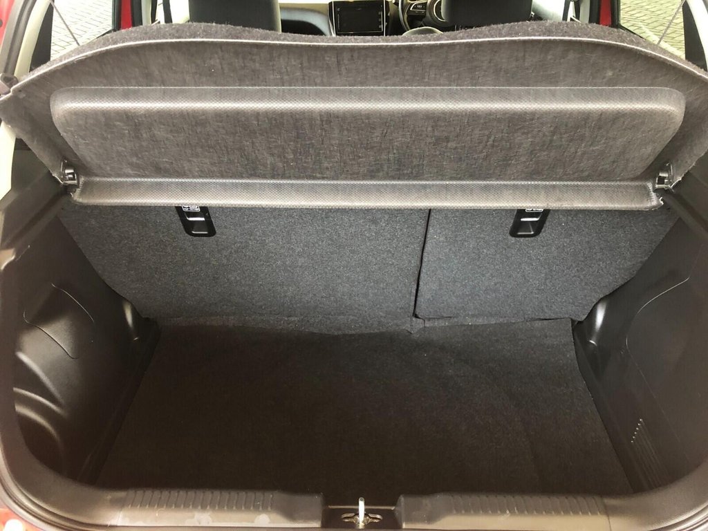 Used Suzuki Swift 2022 for sale - 77258209: Photo 37