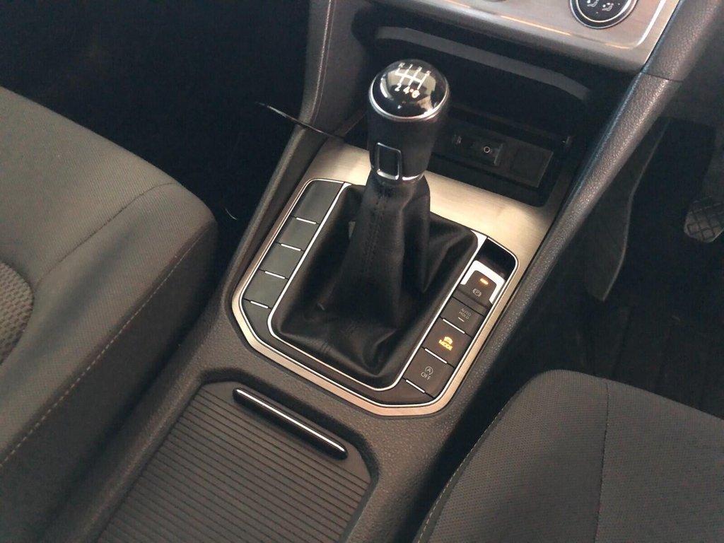 Used Volkswagen Golf SV 2015 for sale - 77258293: Photo 28