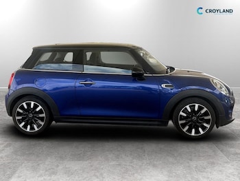 Used MINI Hatch 2018 for sale - 79014047: Photo