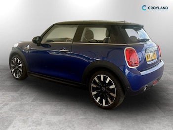 Used MINI Hatch 2018 for sale - 79014047: Photo