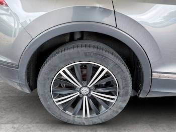 Used Volkswagen Tiguan 2018 for sale - 78544289: Photo
