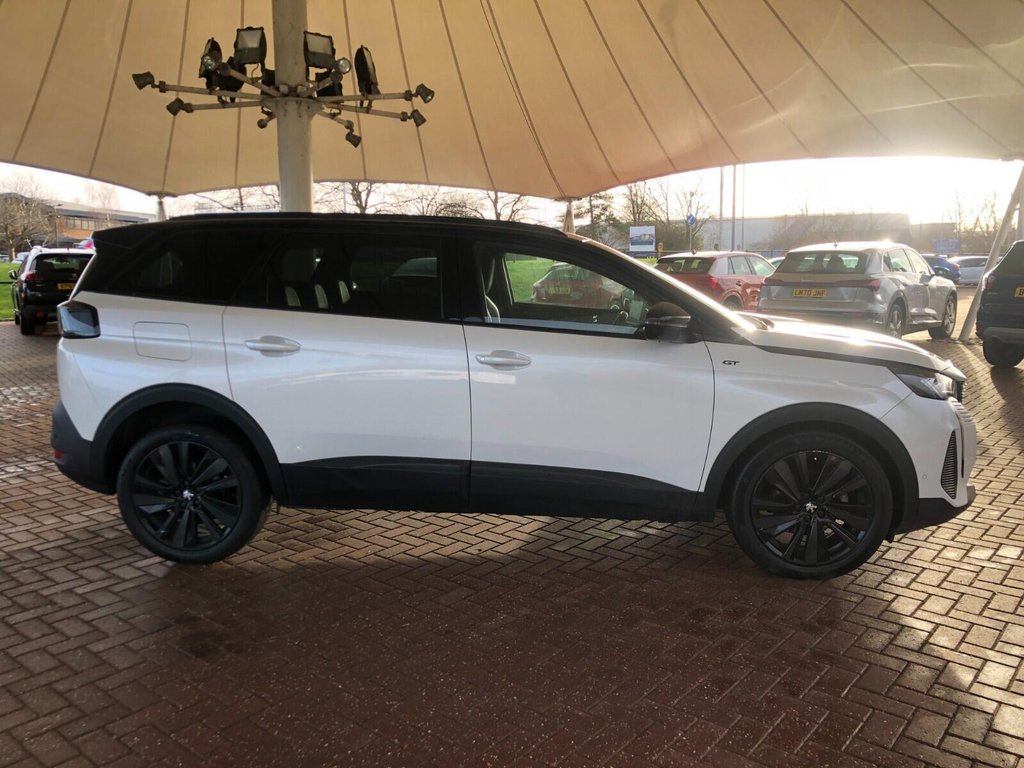 Used Peugeot 5008 2021 for sale - 77258211: Photo 2