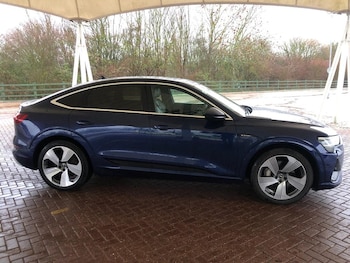 Used Audi e-tron 2021 for sale - 77258190: Photo