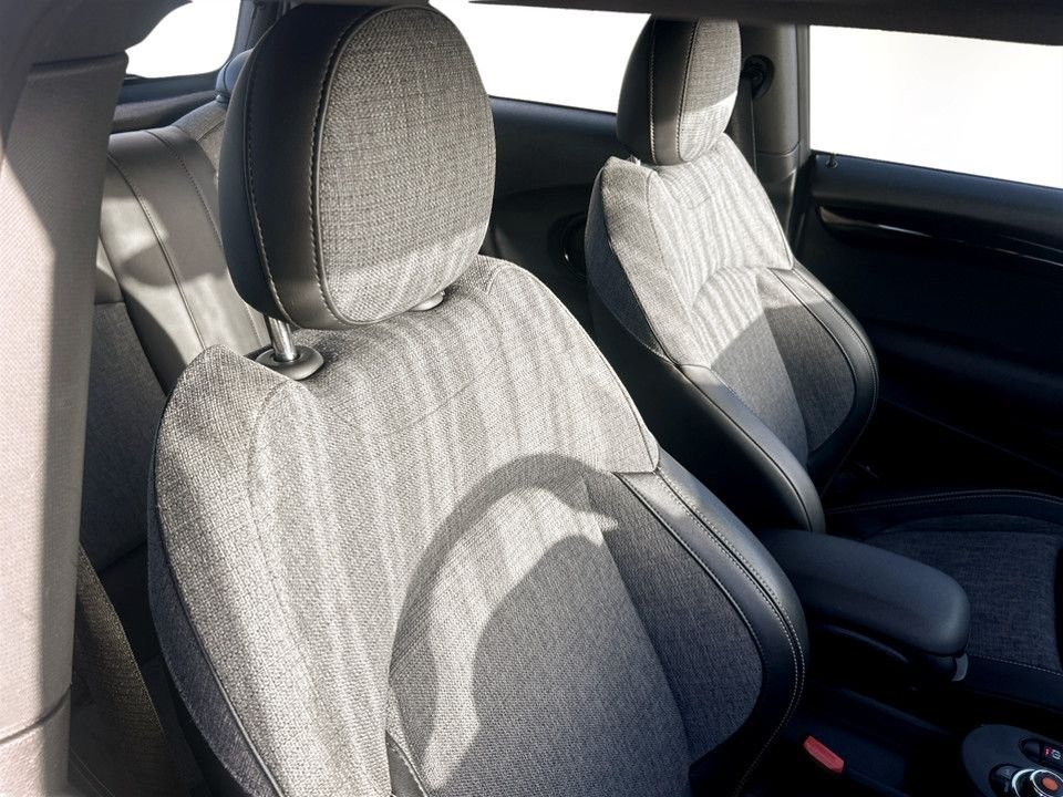 Used MINI Hatch 2020 for sale - 77936305: Photo 13