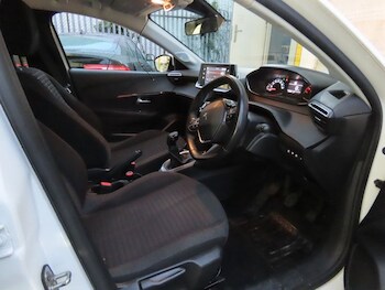 Used Peugeot 208 2020 for sale - 77321371: Photo