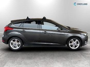 Used Ford Focus 2017 for sale - 79160044: Photo