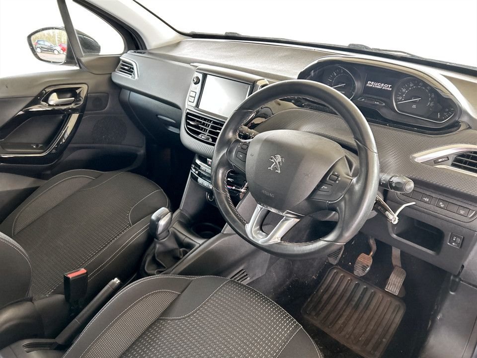 Used Peugeot 208 2019 for sale - 77614212: Photo 4