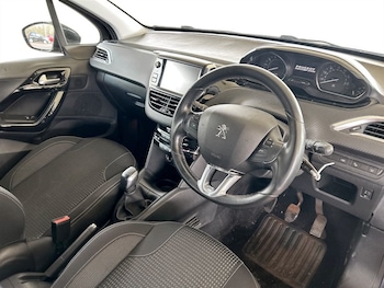 Used Peugeot 208 2019 for sale - 77614212: Photo