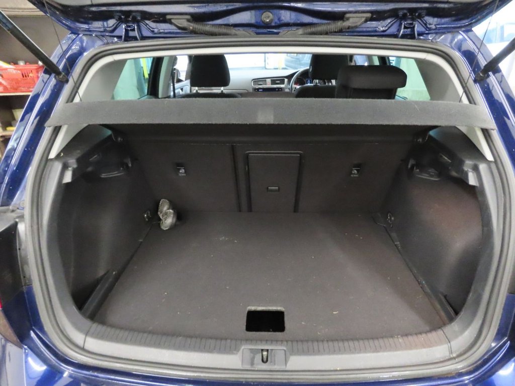 Used Volkswagen Golf 2020 for sale - 77614180: Photo 7