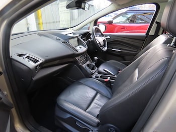 Used Ford C-Max 2017 for sale - 77563800: Photo