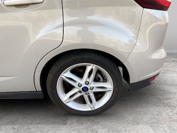 Used Ford C-Max 2017 for sale - 77563800: Photo