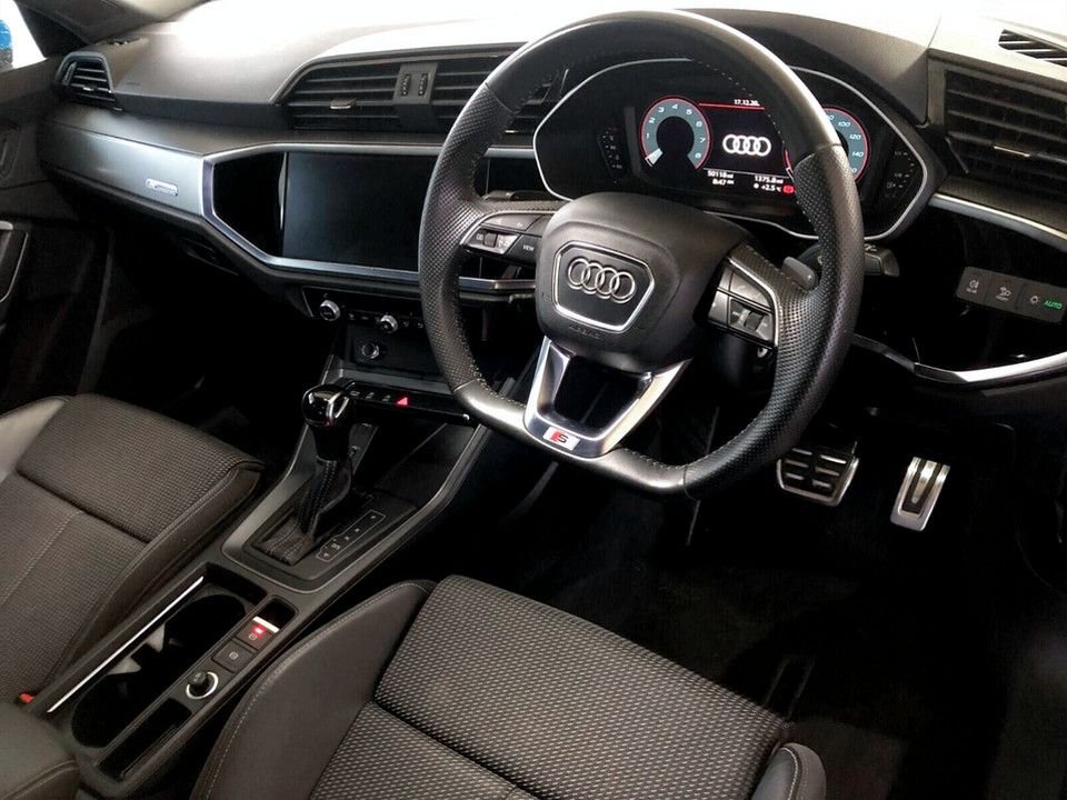 Used Audi Q3 2019 for sale - 77258296: Photo 12