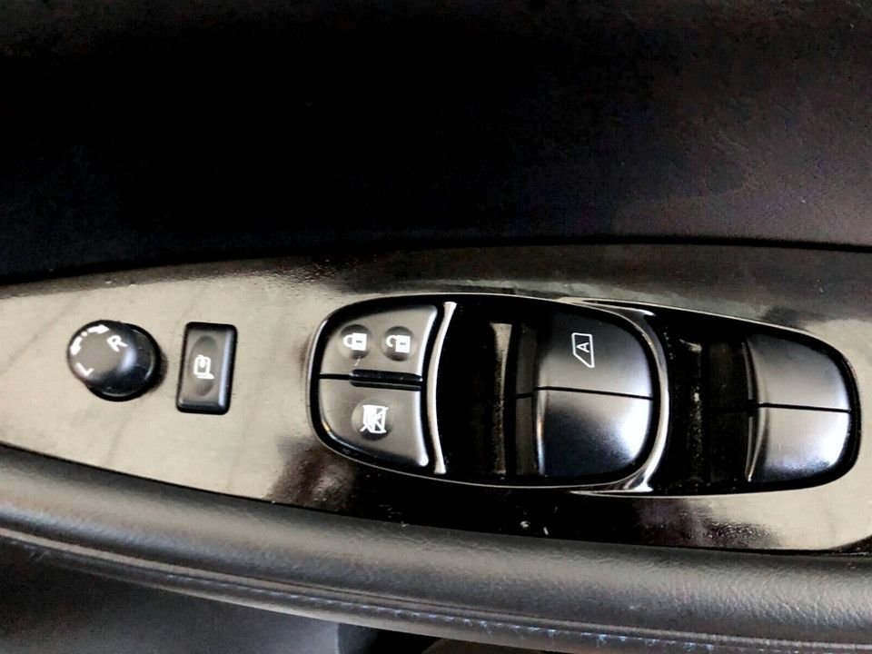 Used Nissan Leaf 2020 for sale - 77258172: Photo 18