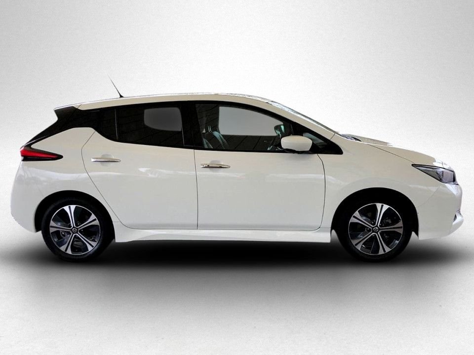 Used Nissan Leaf 2020 for sale - 77258172: Photo 2