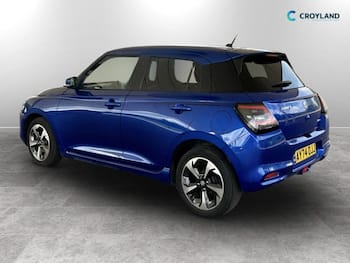 Used Suzuki Swift 2024 for sale - 79722850: Photo