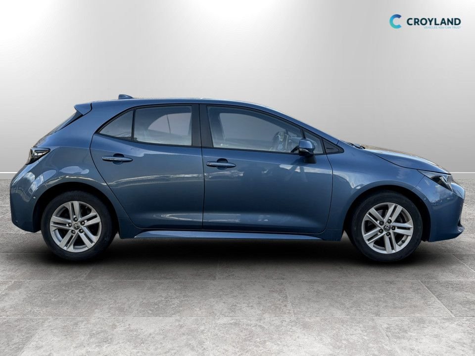 Used Toyota Corolla 2022 for sale - 77356732: Photo 2