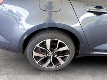 Used Renault Megane 2018 for sale - 77770979: Photo