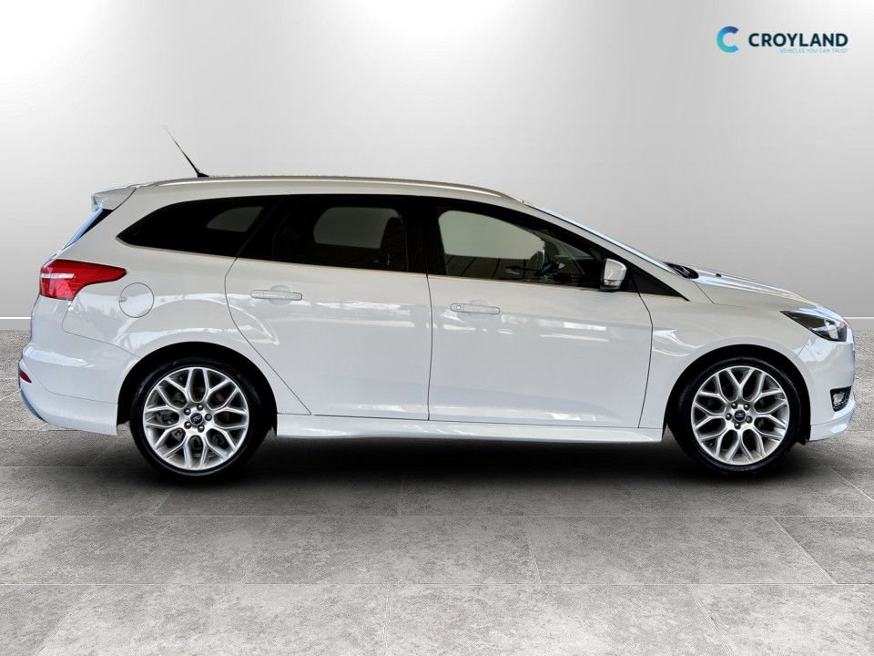 Used Ford Focus 2015 for sale - 78212715: Photo 1