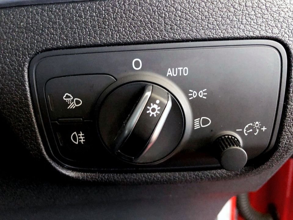 Used Audi Q2 2017 for sale - 77258160: Photo 17