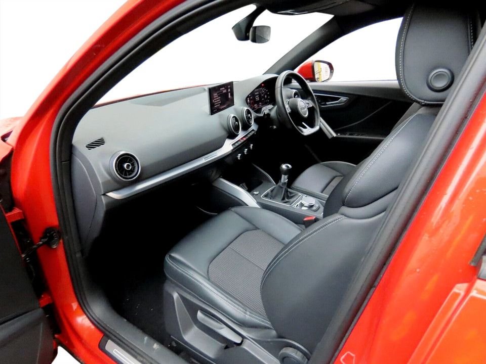 Used Audi Q2 2017 for sale - 77258160: Photo 3